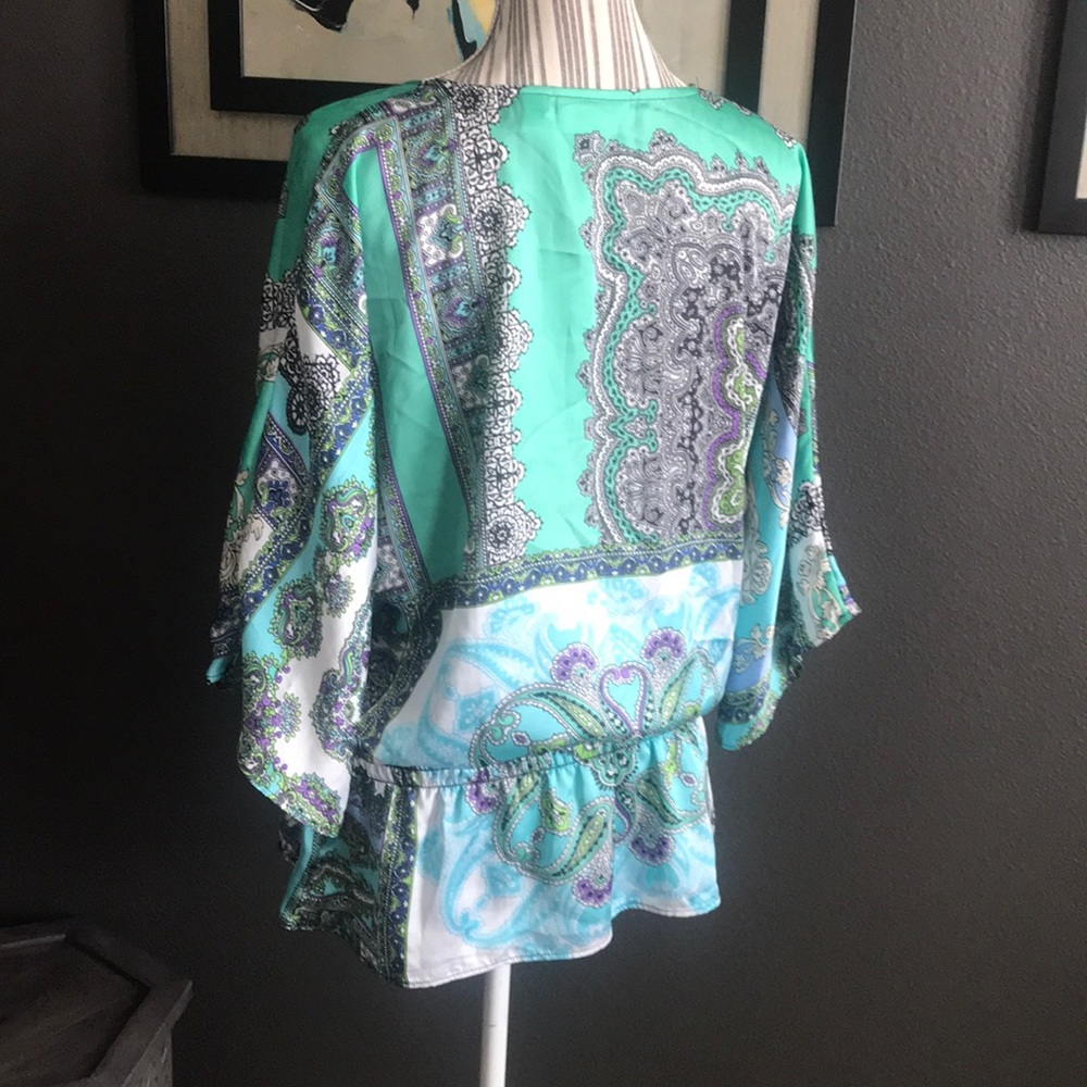 🔥 1 hr SALE - Chico’s stunning top - Picture 5 of 6